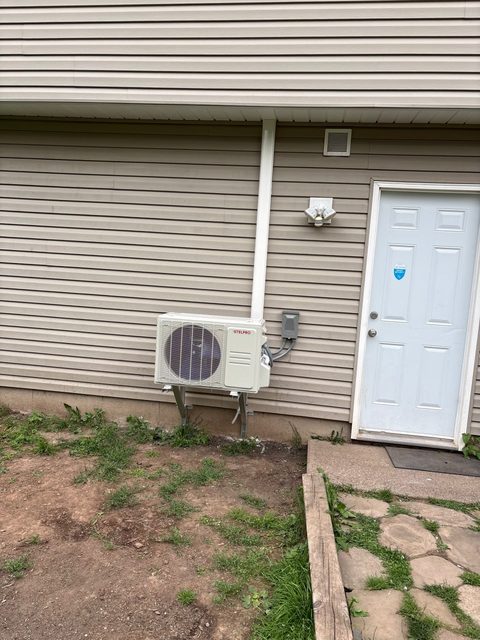 Stelpro mini split heat pump outdoor unit with disconnect and wall mount